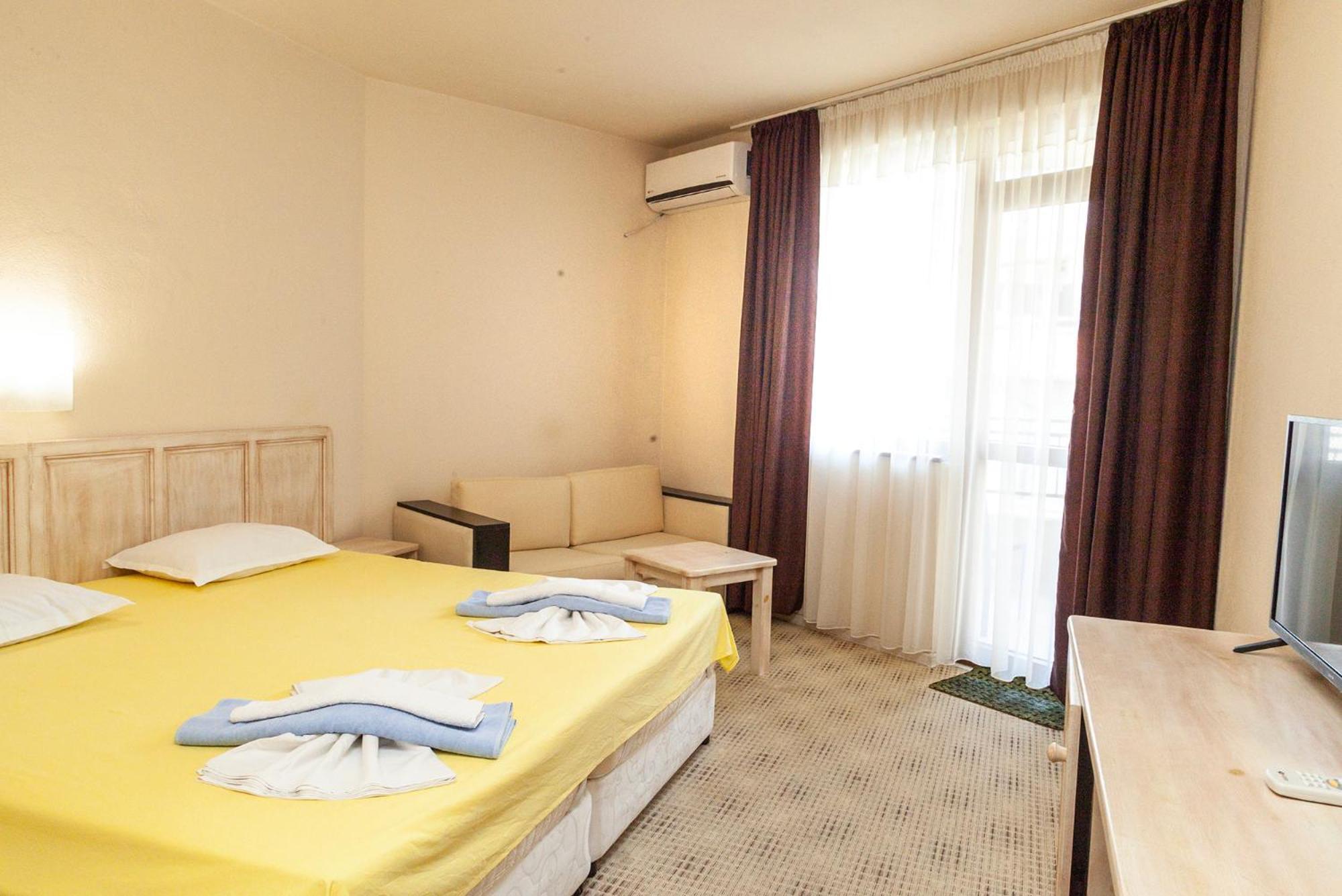 Ravda Bay Guest House Ngoại thất bức ảnh