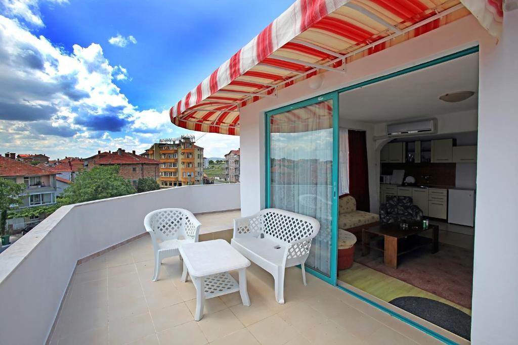 Ravda Bay Guest House Phòng bức ảnh